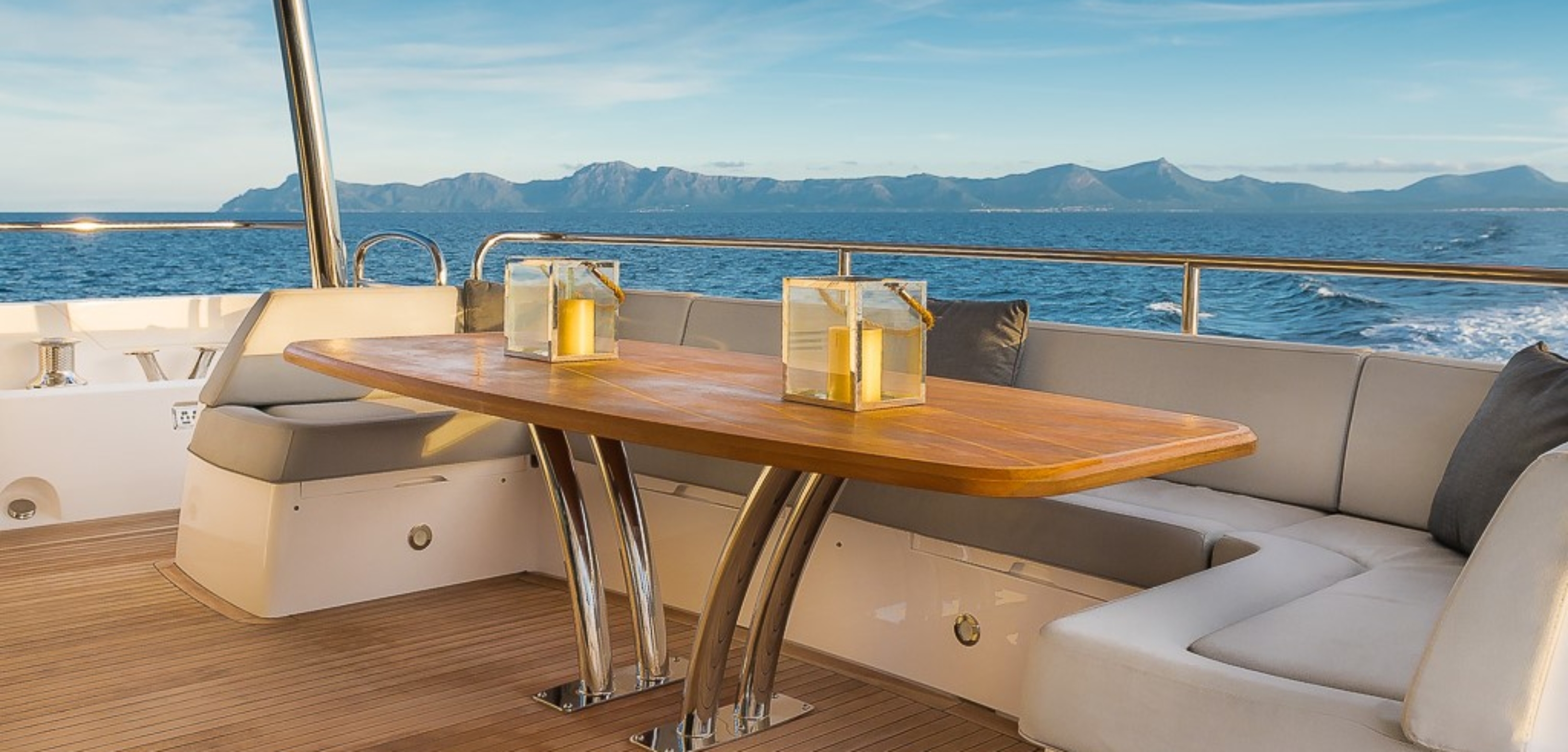 aft deck sistership.jpg