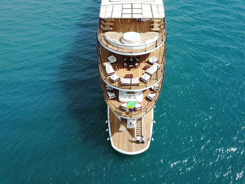 aft decks aerial view .jpg
