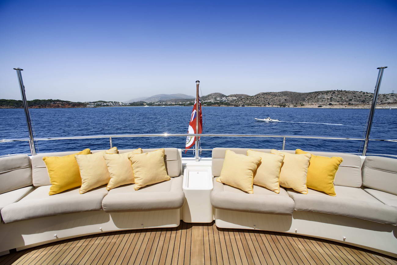 aft seating exterior.jpg