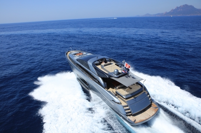 aft view cruising.jpg