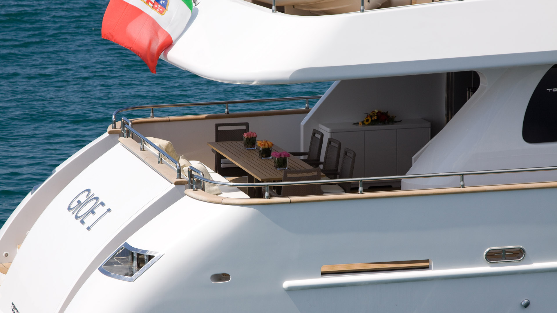 aft-deck.jpg