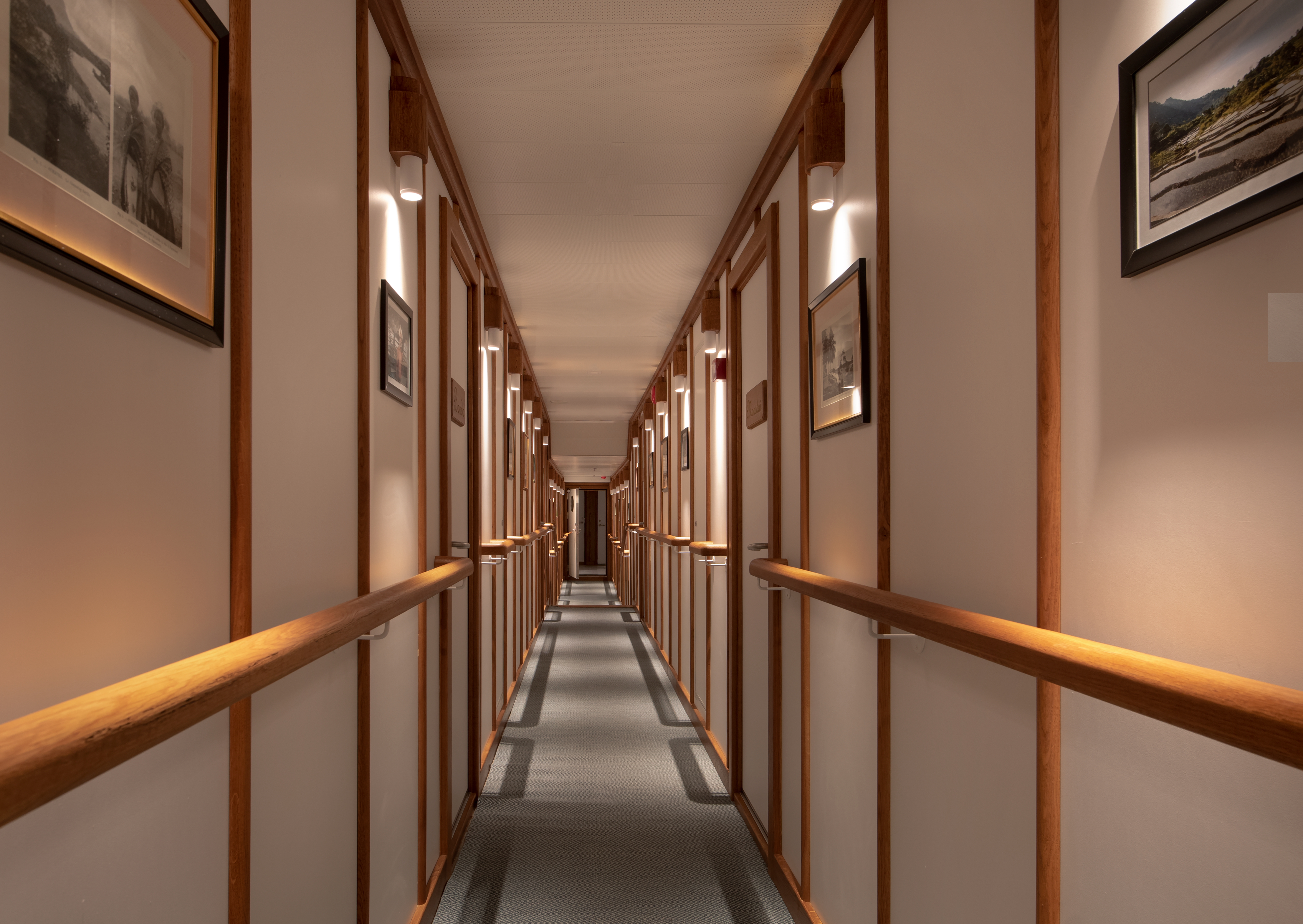 aisle - Kudanil - Jack Johns.jpg