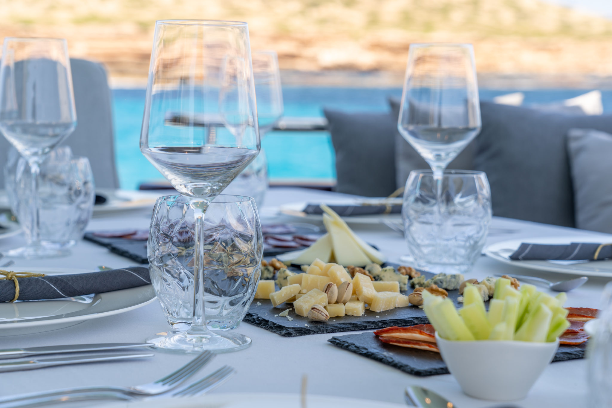 al fresco dining detail.jpg