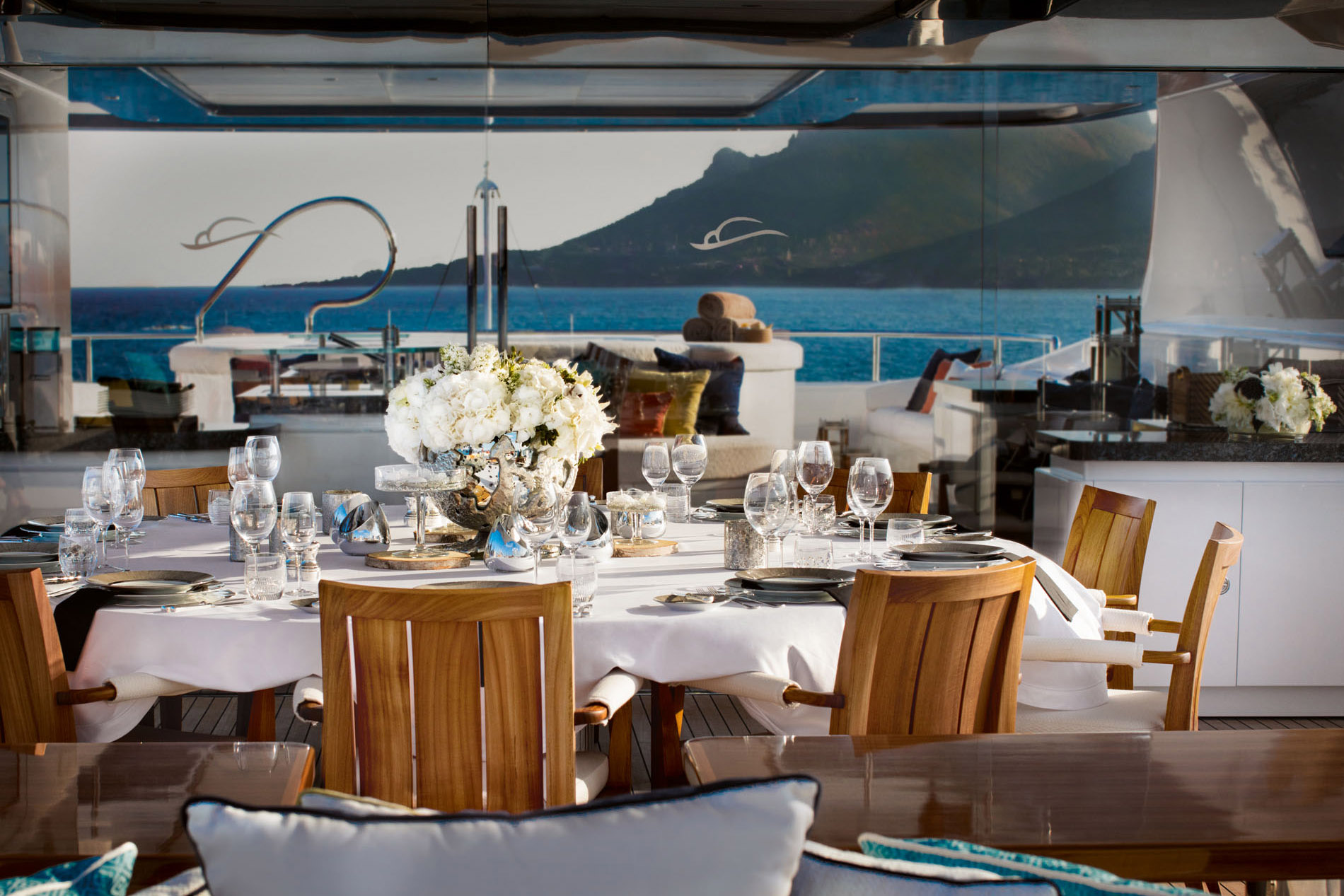 al fresco dining on the sun deck.jpg