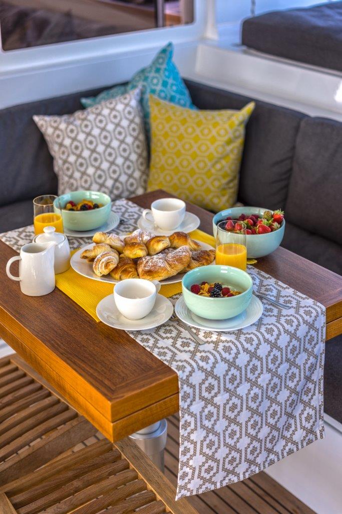 alfresco breakfast.jpg