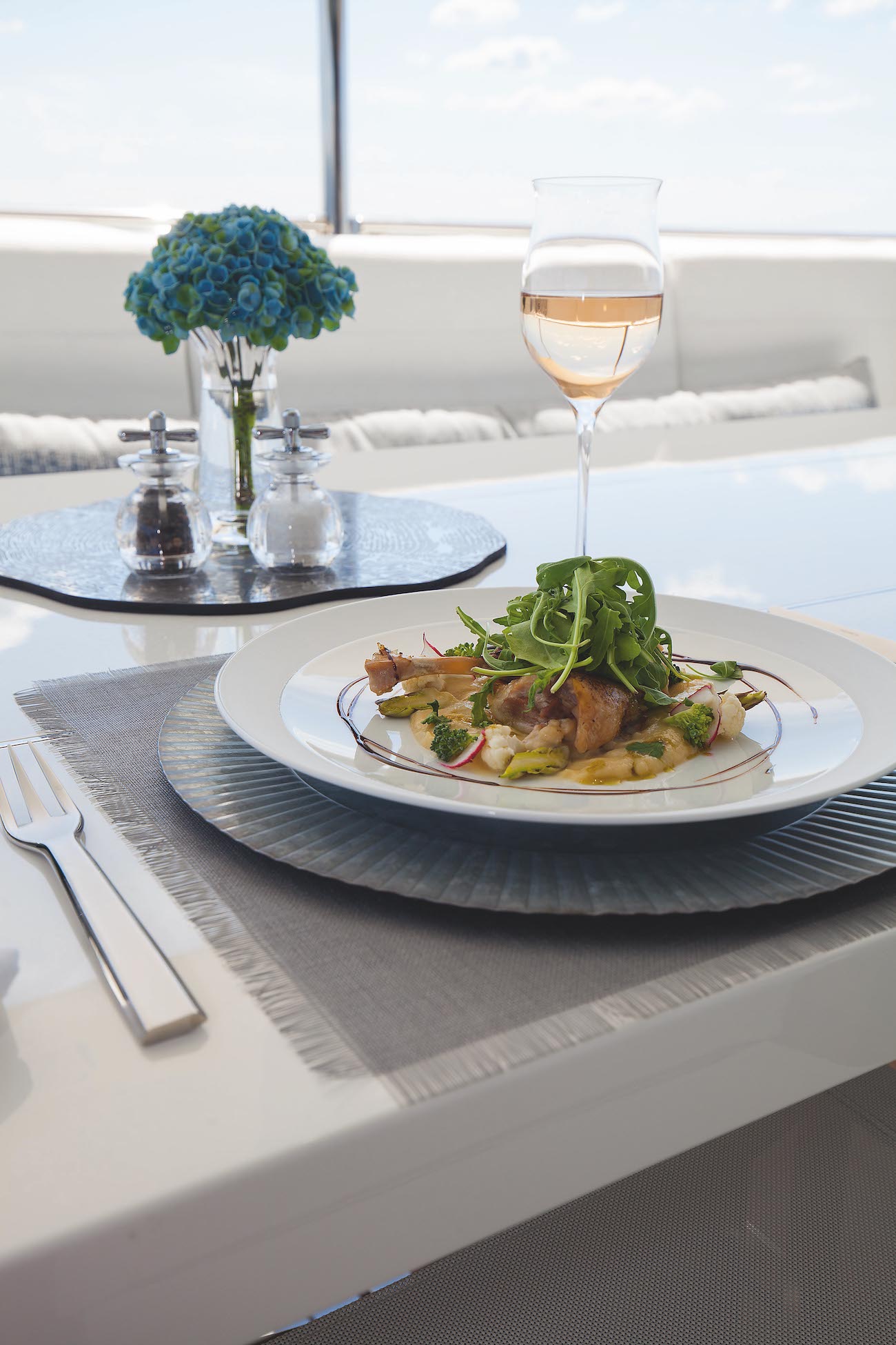 alfresco dining and personalised meals.jpg