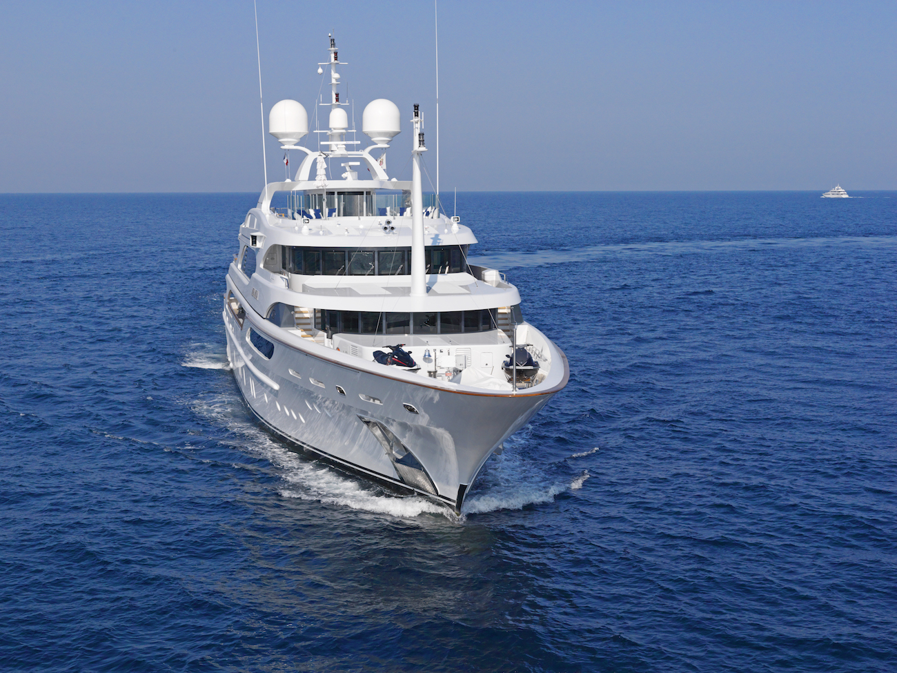 bow photo cruising.jpg
