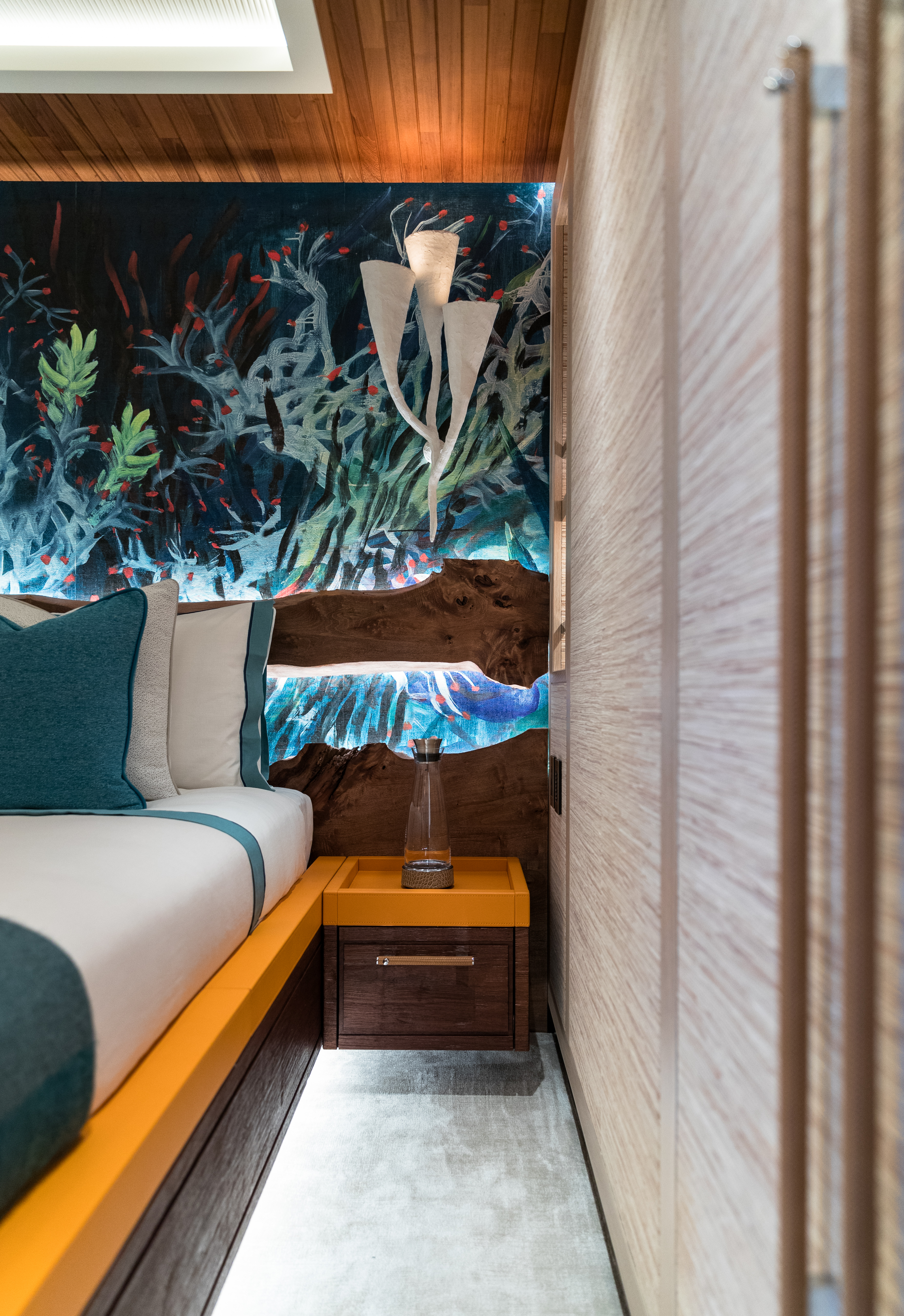 cabin detail - photo Jeff Brown.jpg