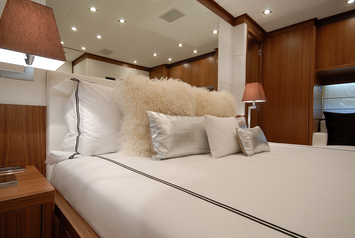 comfortable double bed.jpg