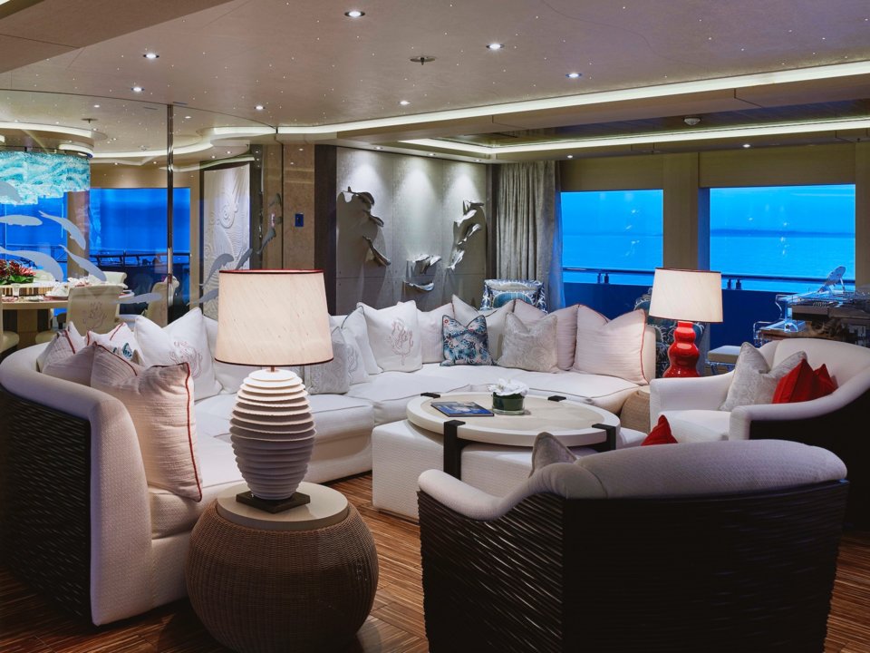 comfortable saloon seating.jpg