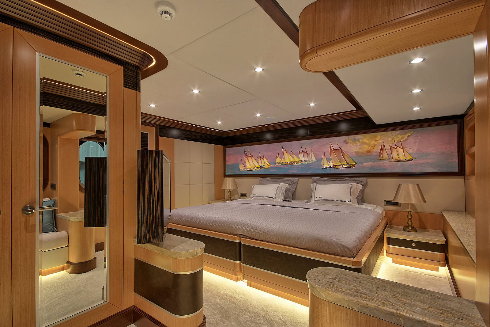 convertible twin stateroom.jpg