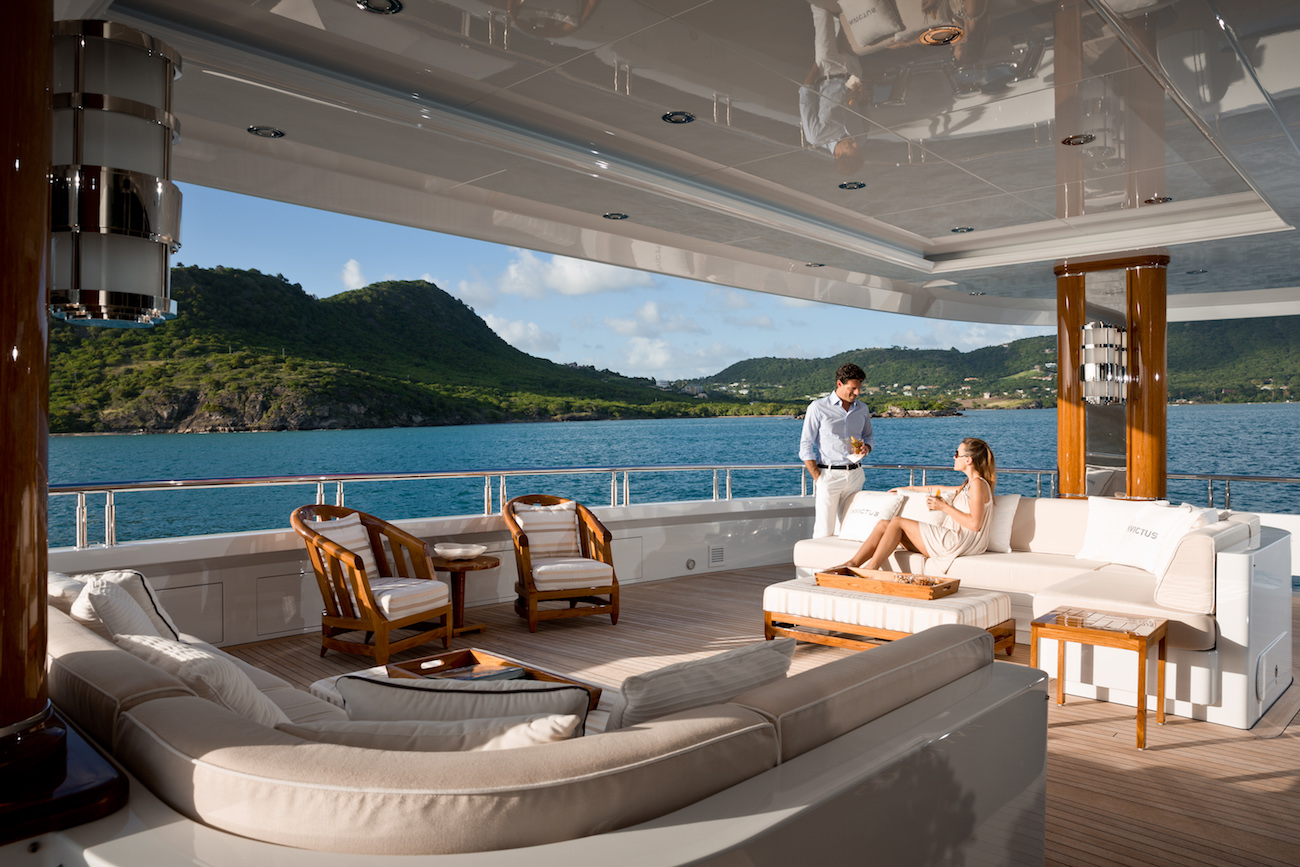 couple enjoying aft deck .jpg