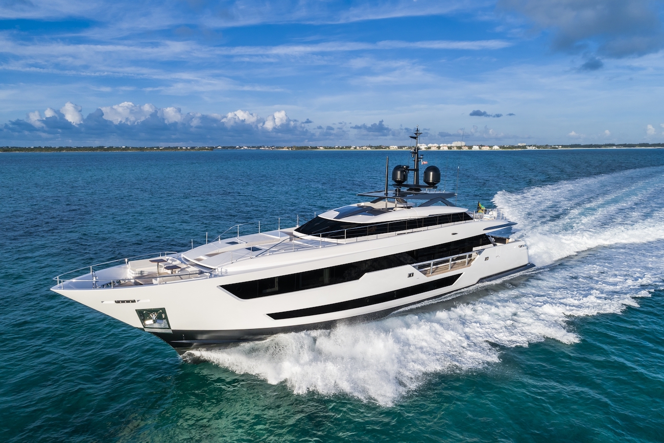 custom superyacht running.jpg