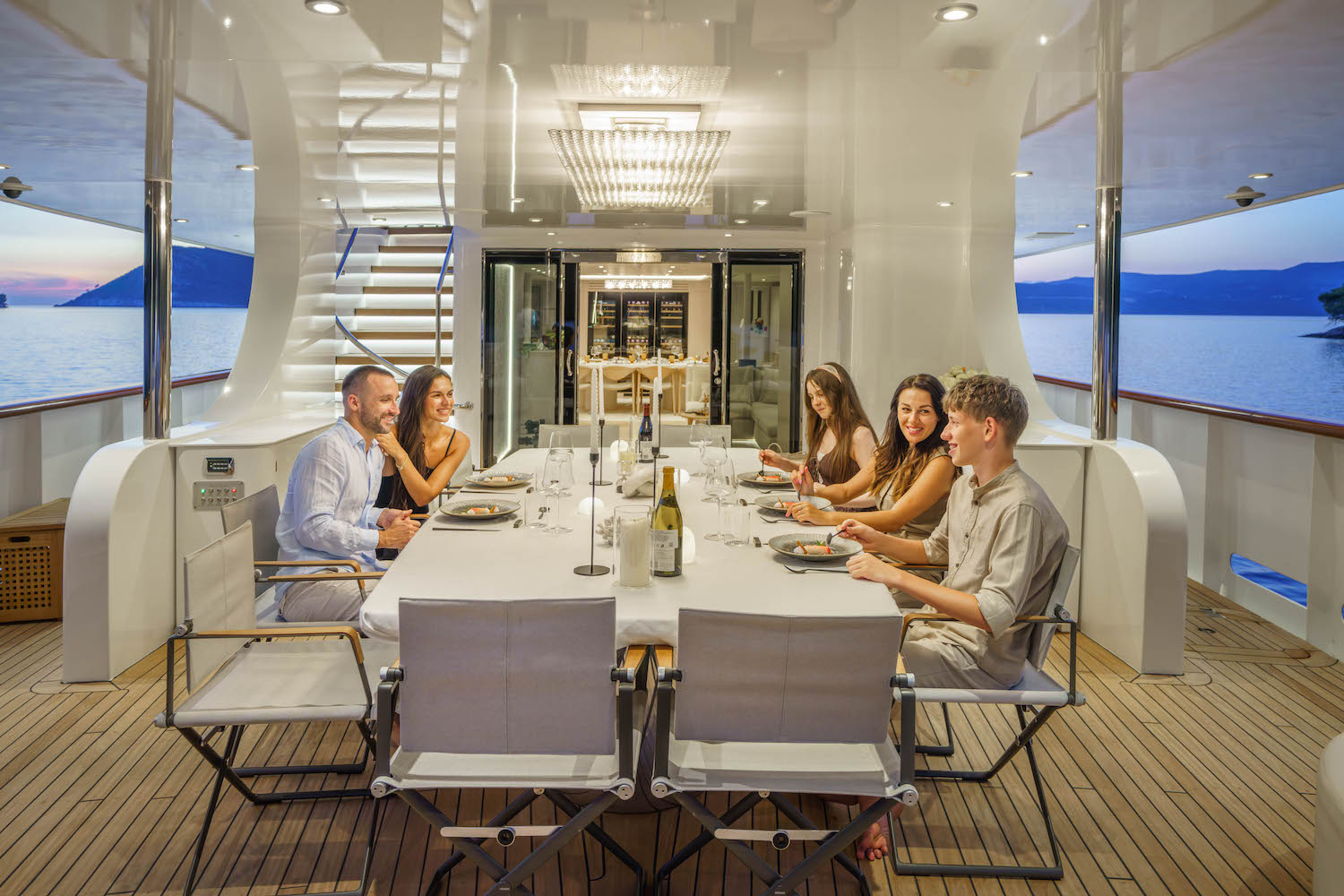 dinner on the aft deck .jpg