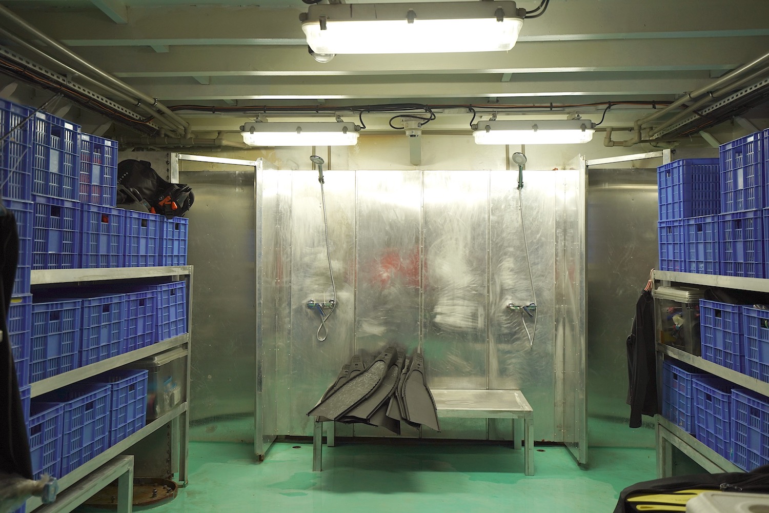 dive equipment storage .jpg