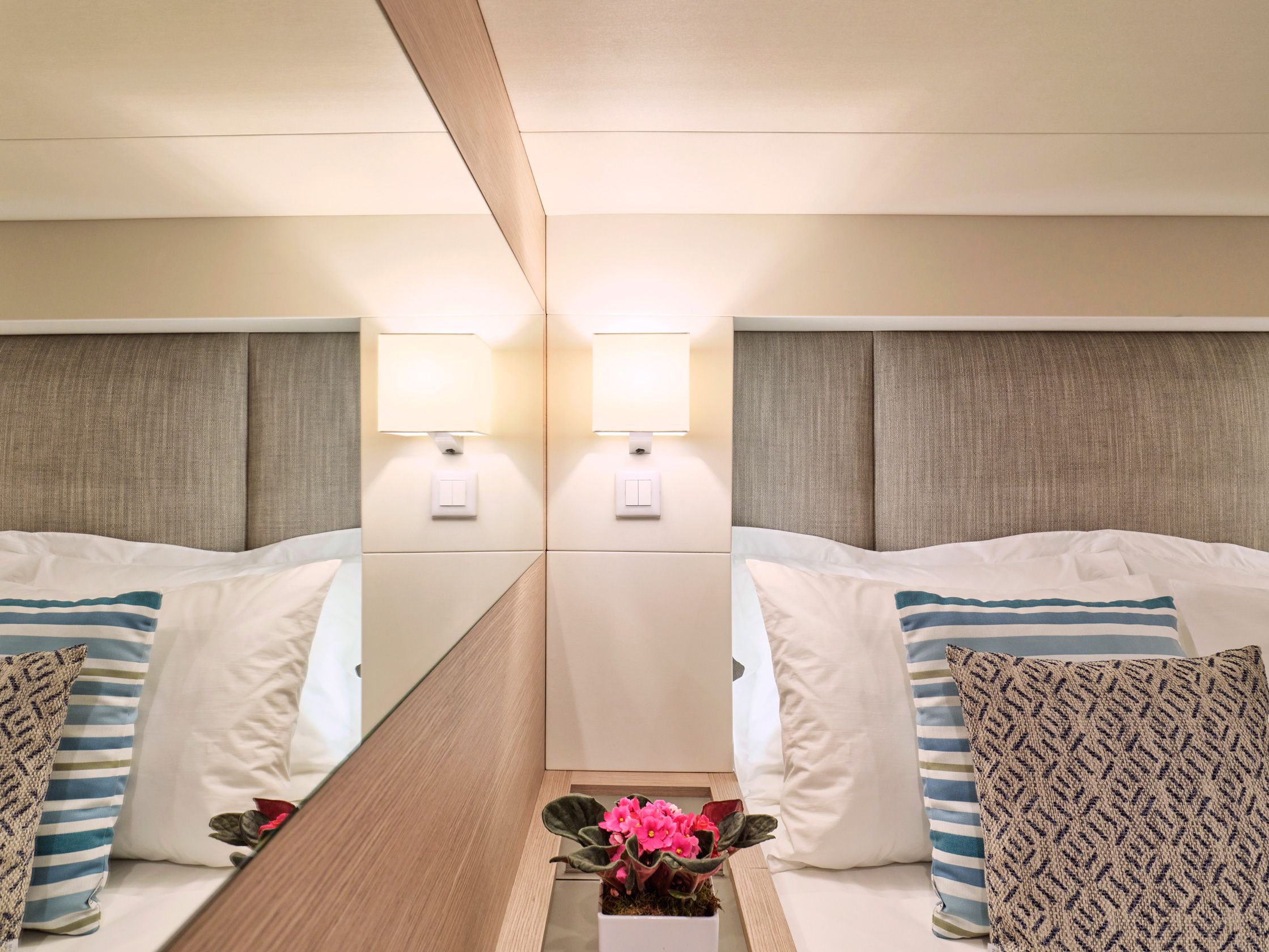 double cabin - details  .jpg