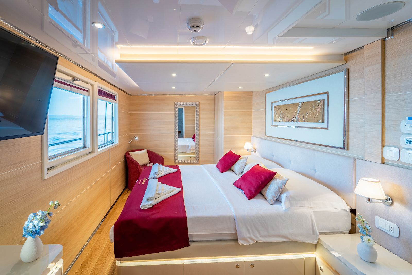 double cabin for guests  .jpg