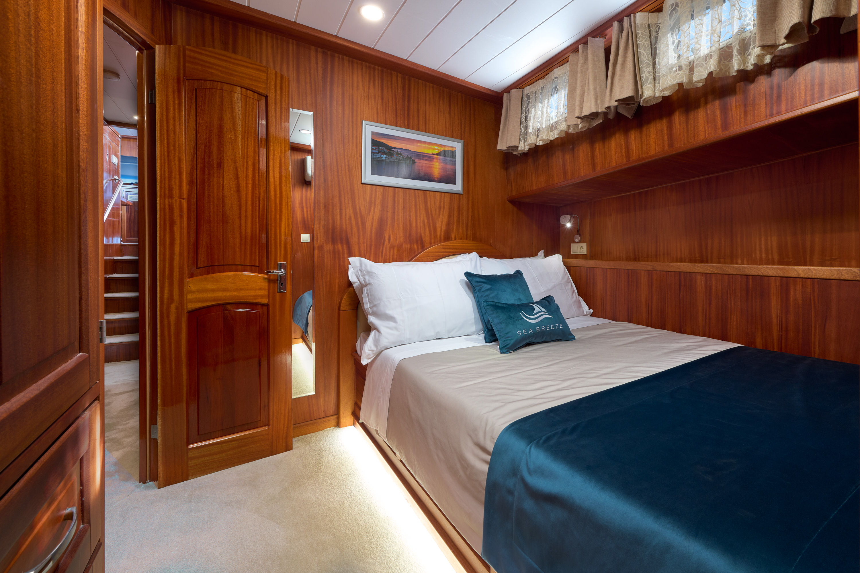 double guest cabin for guests .jpg