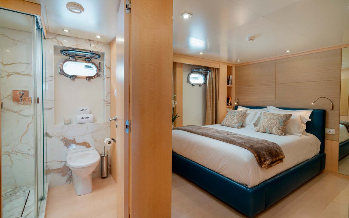 double guest cabin with ensuite .jpg