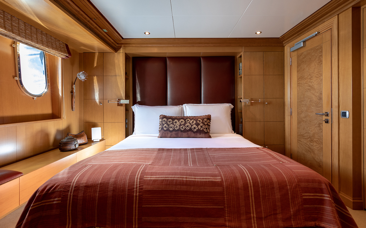 double guest cabin. .jpg