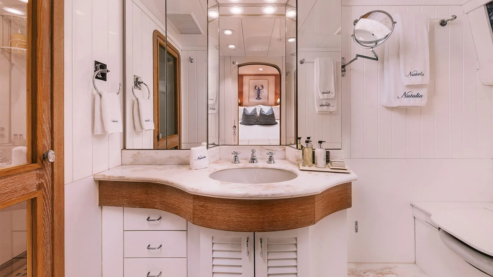 double guest suite bathroom +.jpg