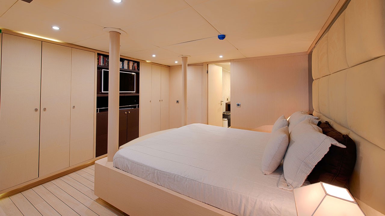 double guest suite. .jpg