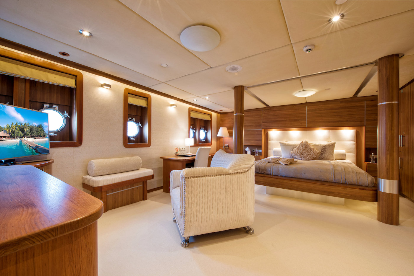 double suite .jpg