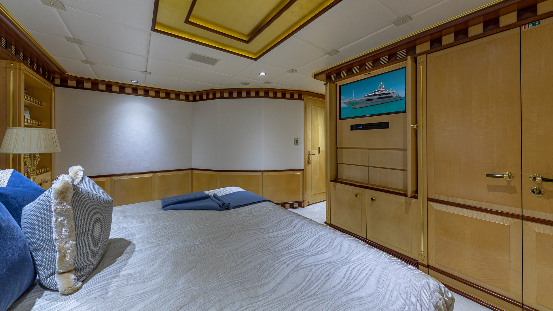 double suite for guests. .jpg