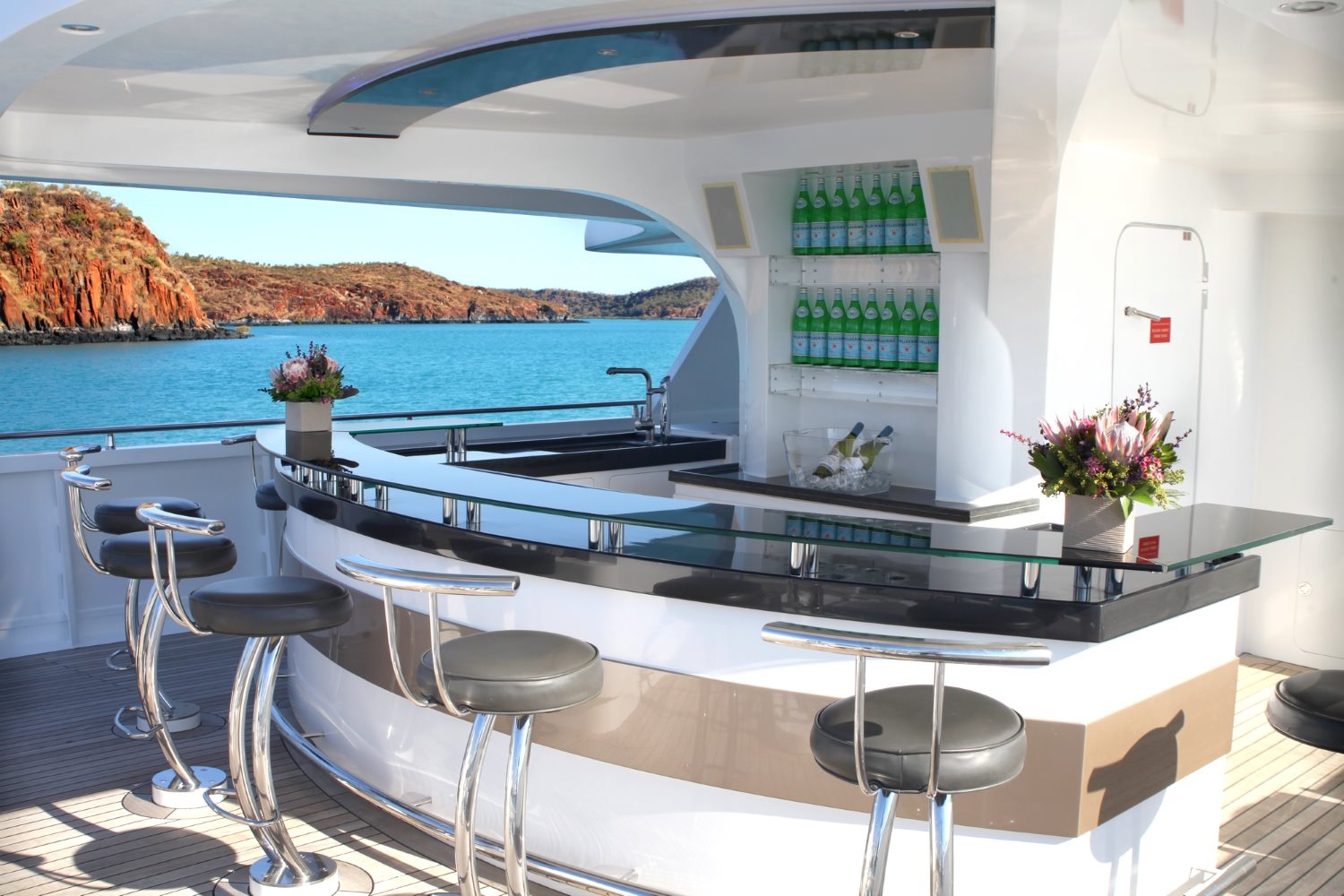 drinks bar.jpg