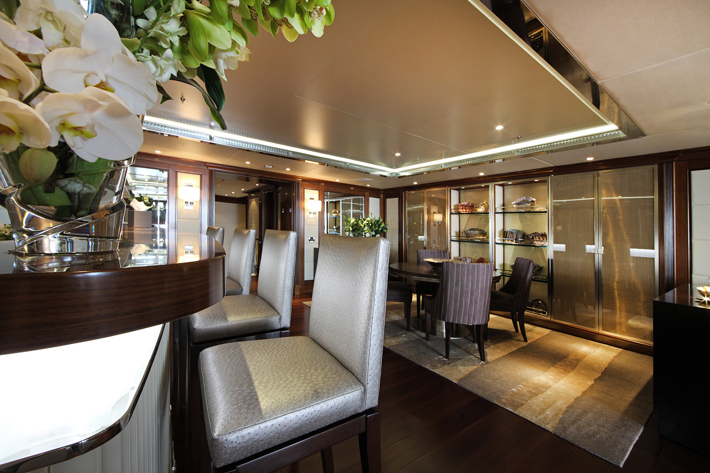 elegant and stylish bar with adjacent table .jpg