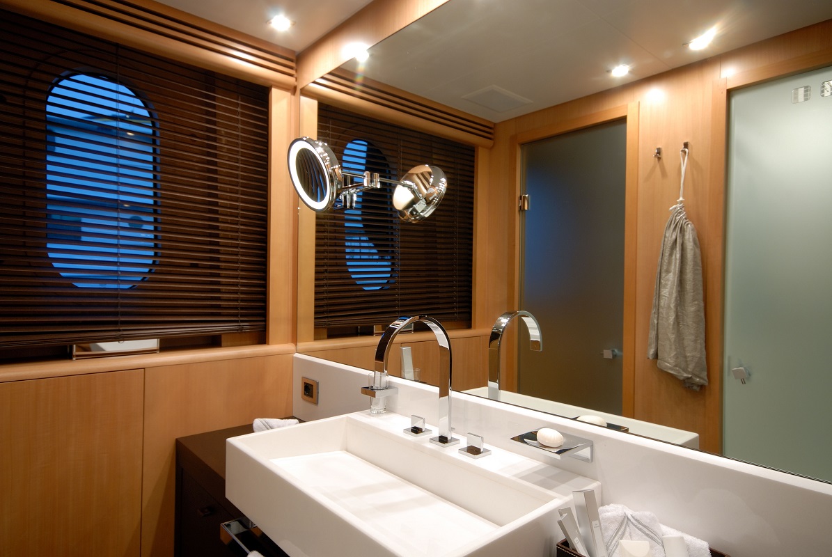 elegant-bathroom.jpg