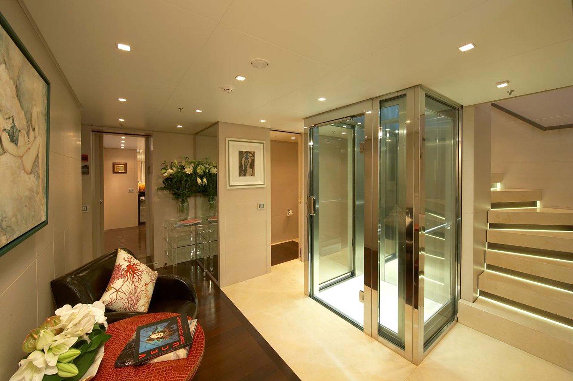elevator in the lobby.jpg