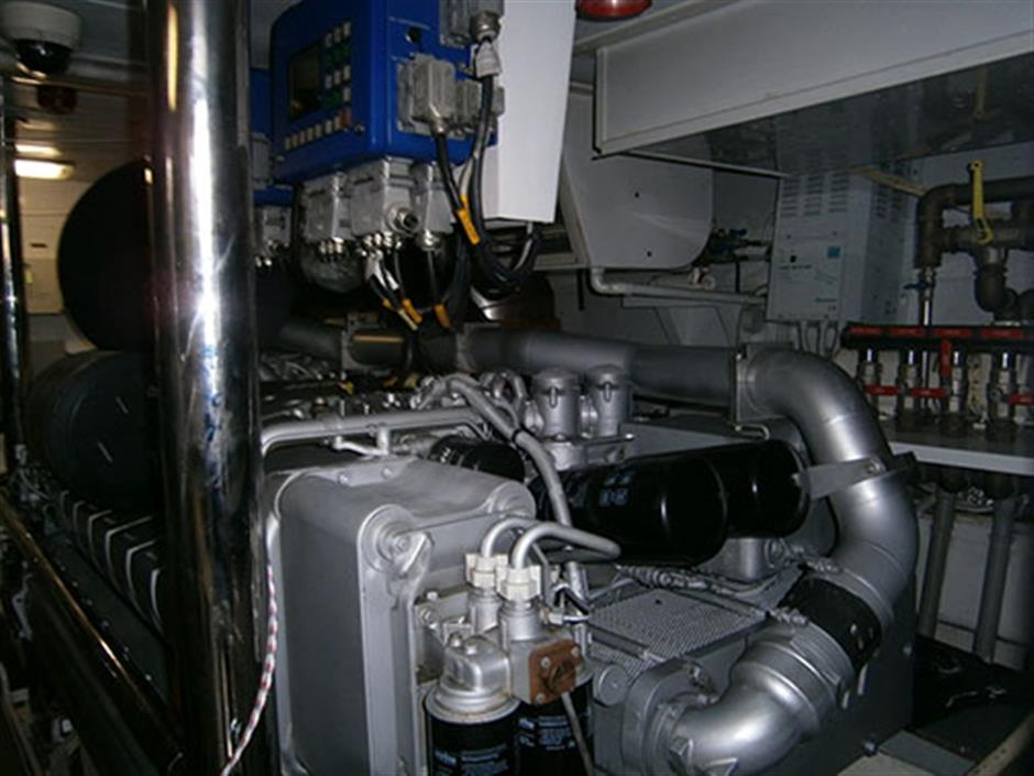 engine detail.jpg