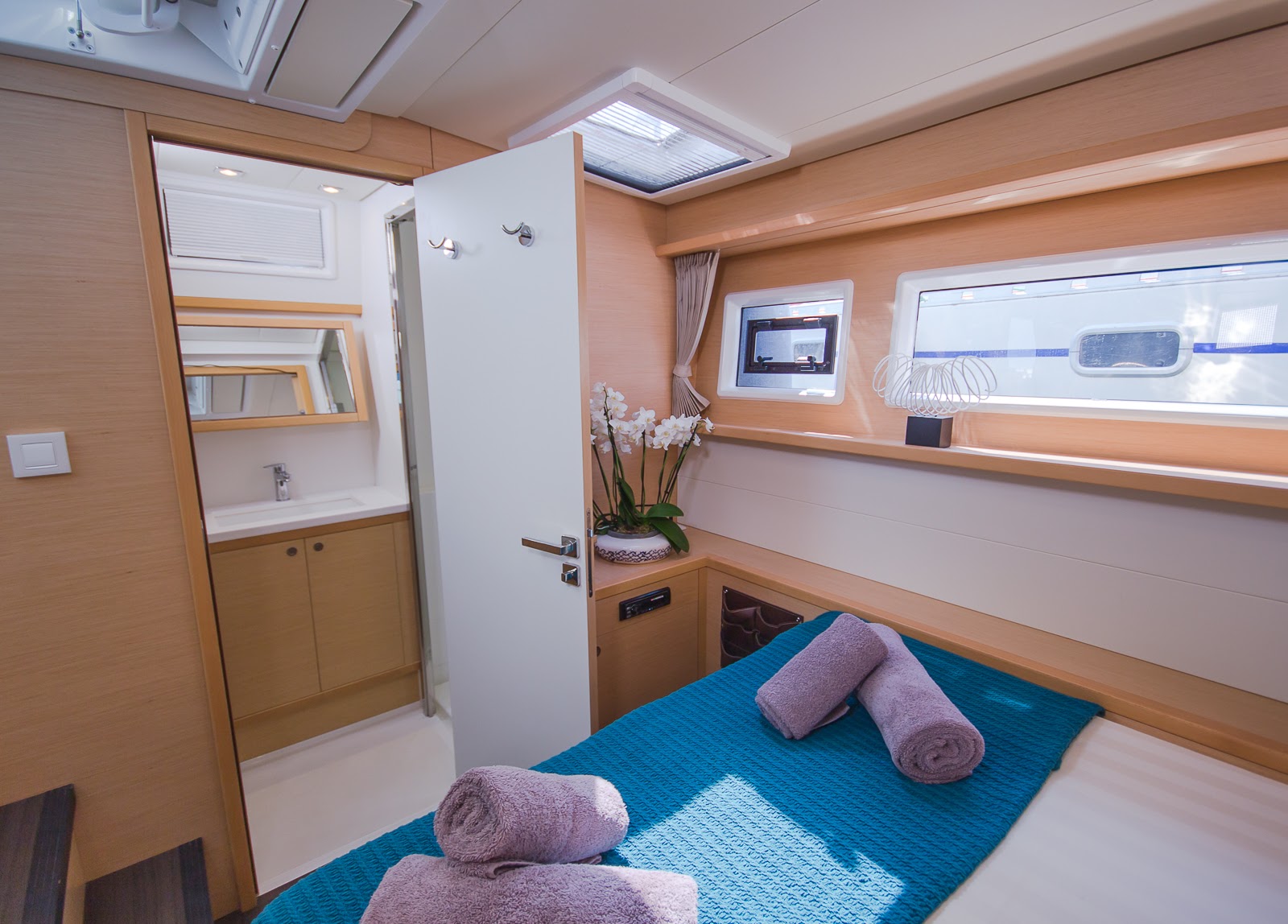 ensuite with cabin.jpg
