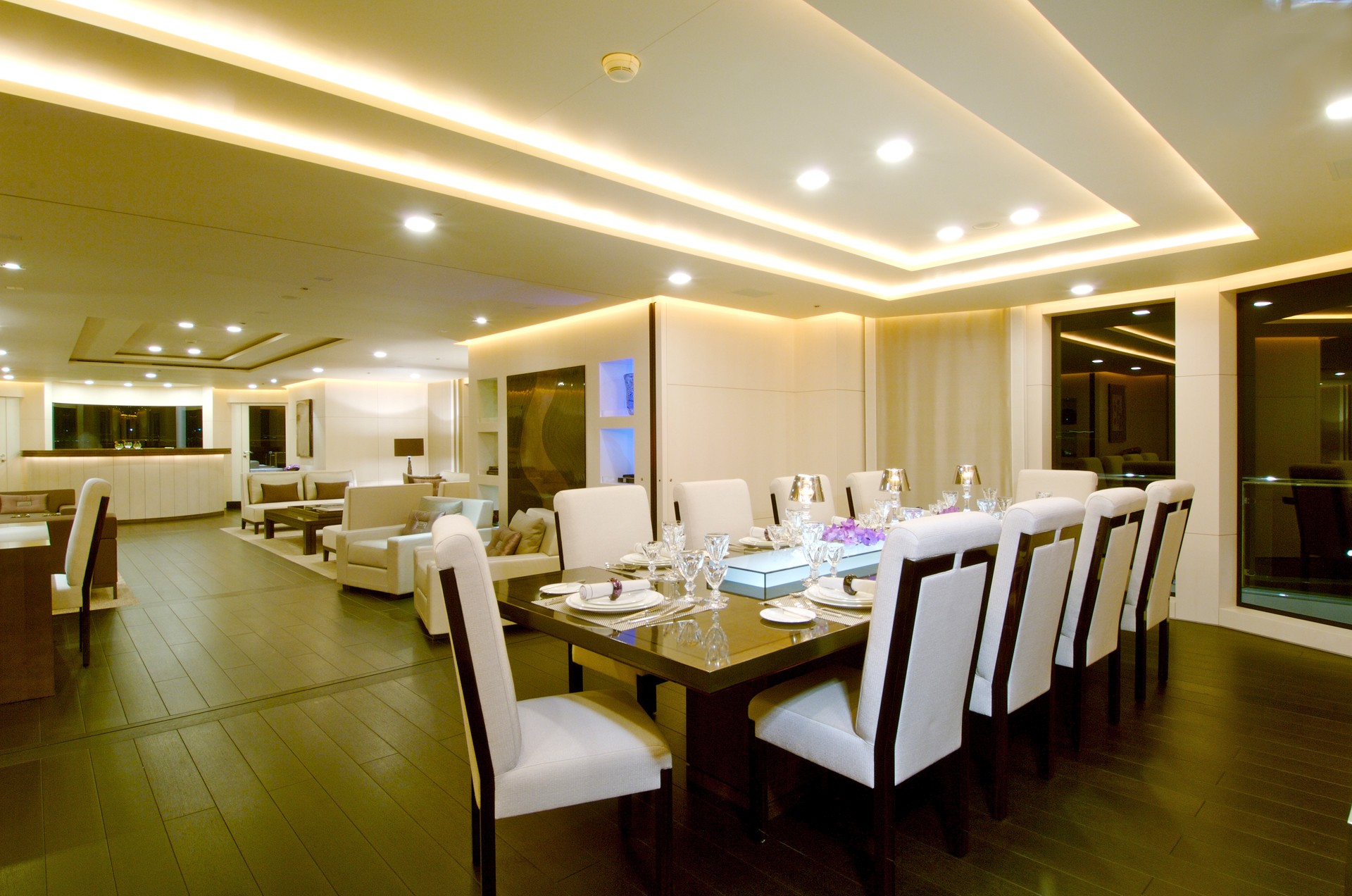 formal dining area .jpg