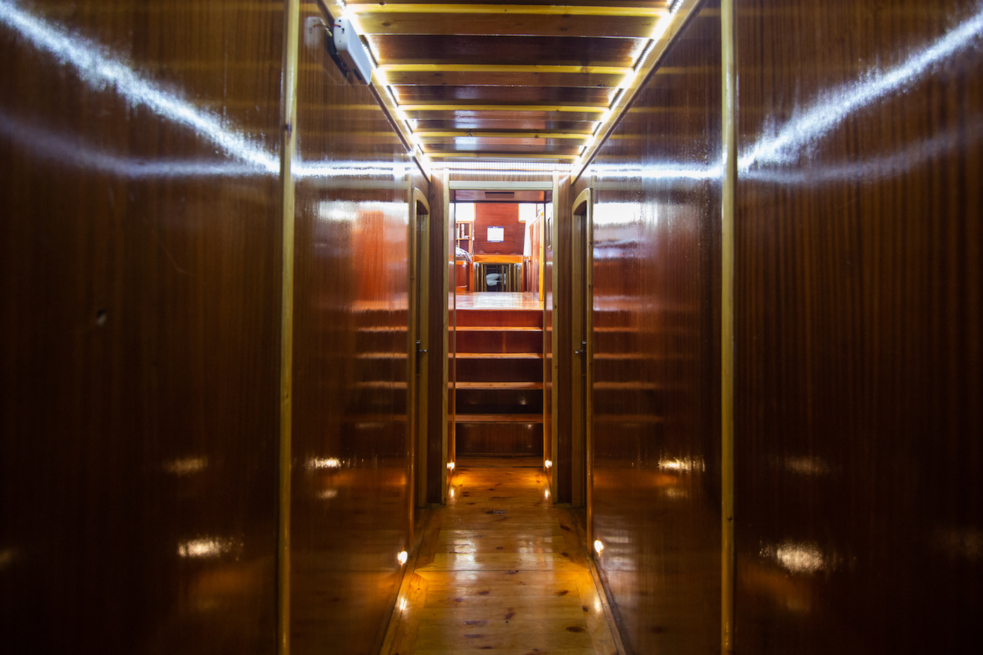 foyer. .jpg