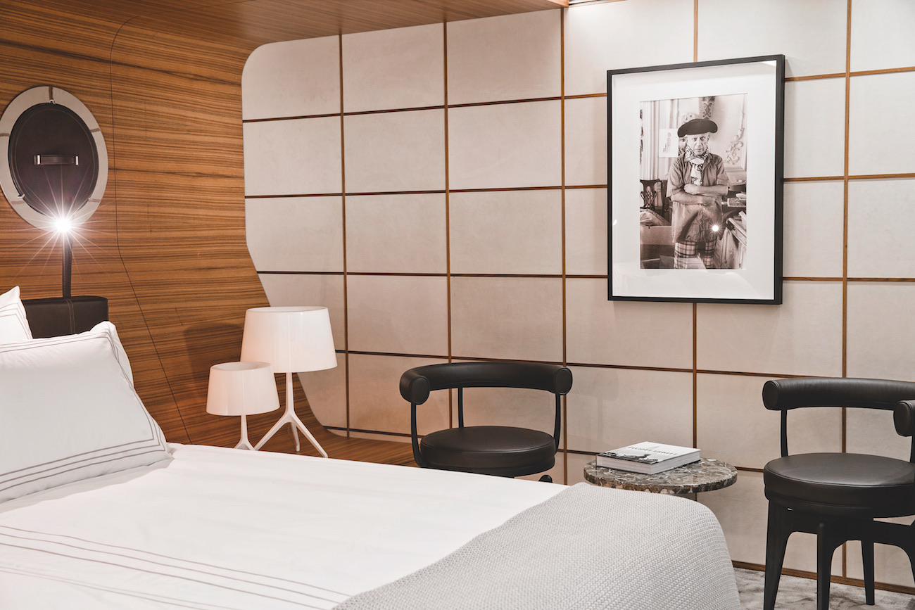 guest accommodation seating area.jpg