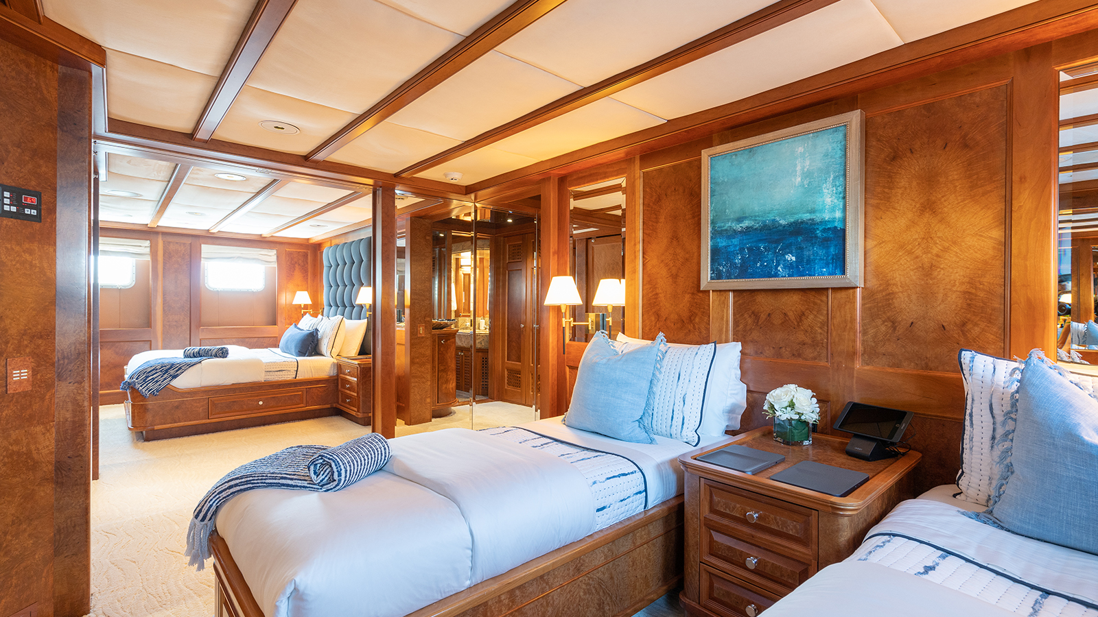 guest cabin  - below deck    .jpg