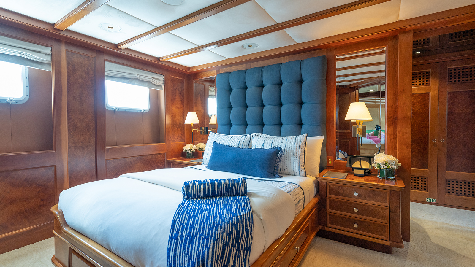 guest cabin  - below deck .jpg