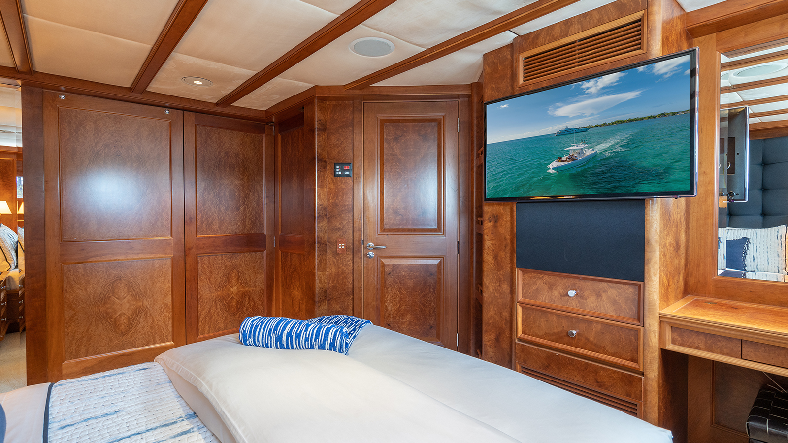 guest cabin  - below deck with tv.jpg