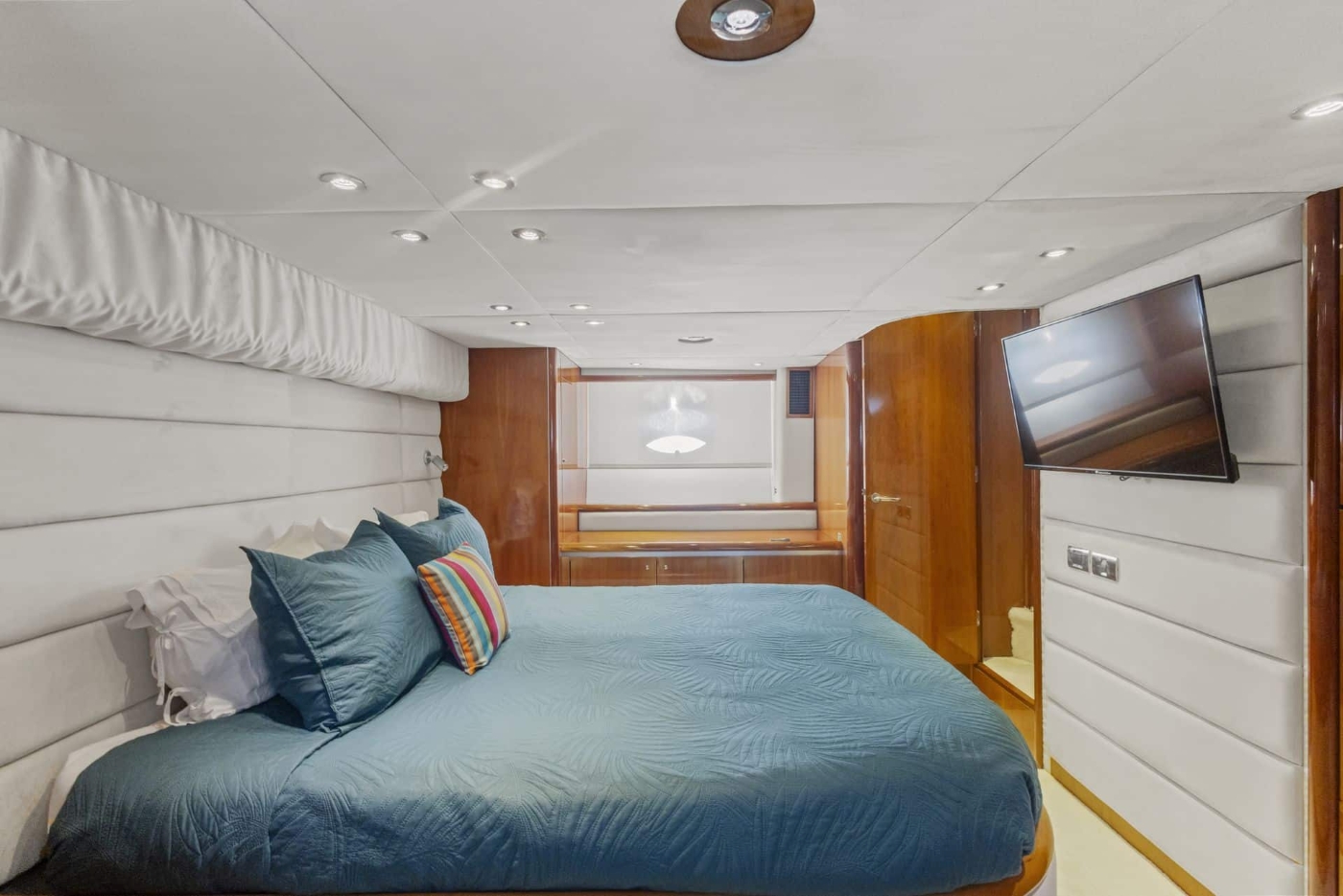 guest suite 02.jpg