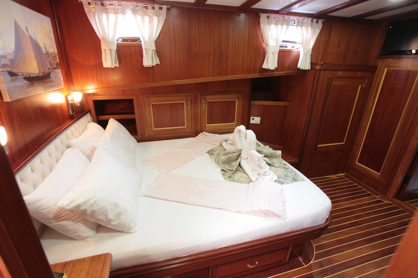 guest suite details .jpg