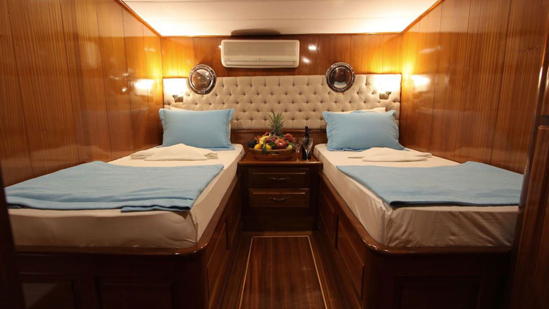 gulet-charter-queen-lila-21.jpg