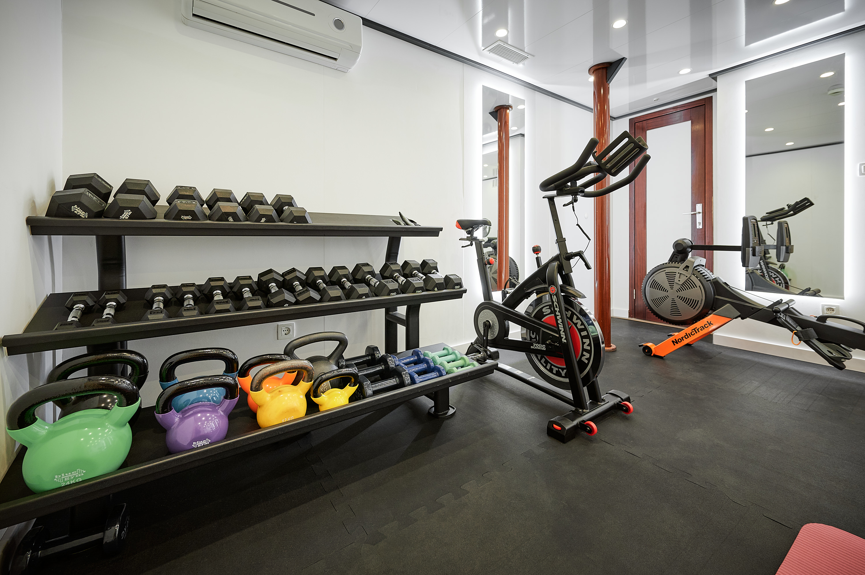 gym - © ivanisevicivan.jpg