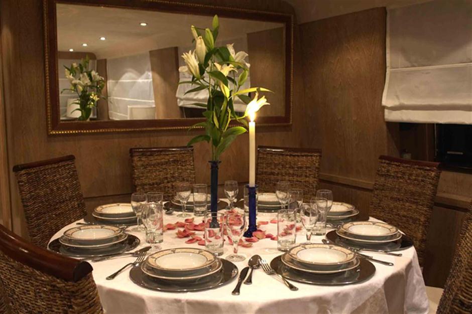 interior dining table layout.jpg