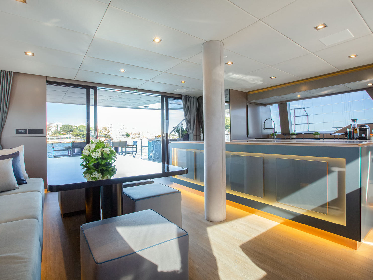 interior saloon and galley.jpg