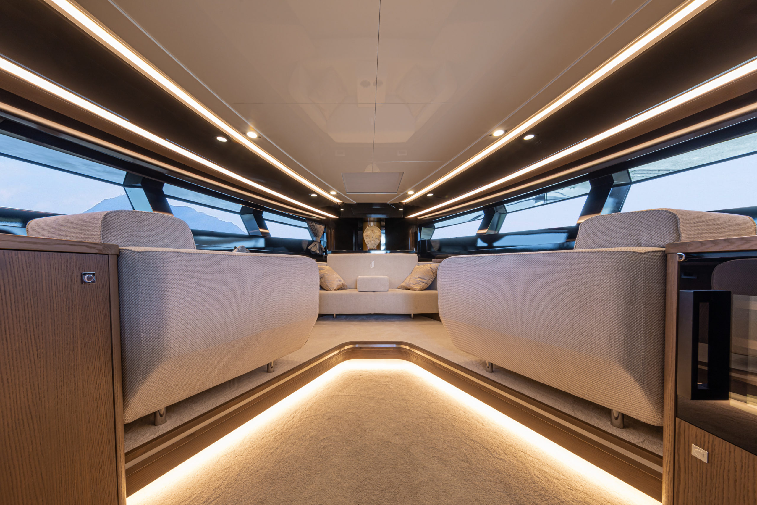 interior seating area.jpg