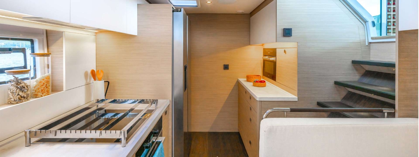 kitchen area 01.jpg
