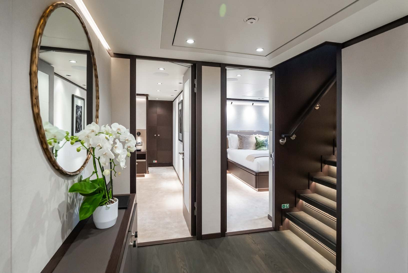 lobby lower deck .jpg
