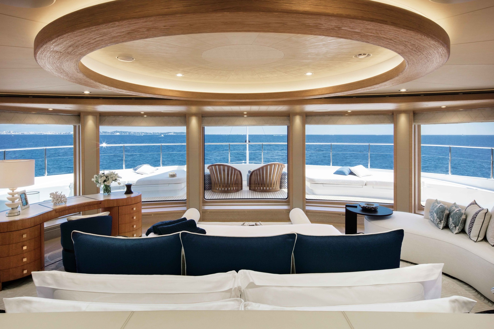 looking at private deck area from Owner suite .jpg